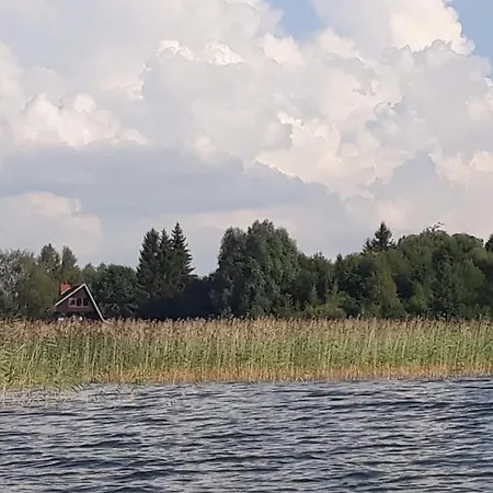 Nad Jeziorem W Karwiku Rum i privatbostad