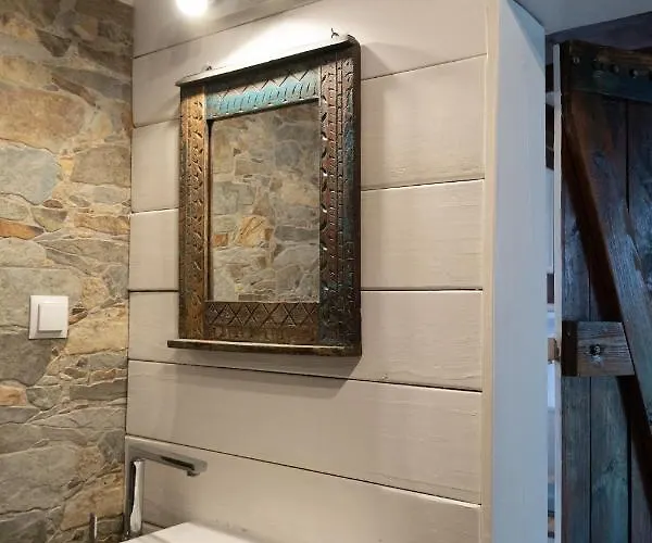 Nad Jeziorem W Karwiku Rum i privatbostad *